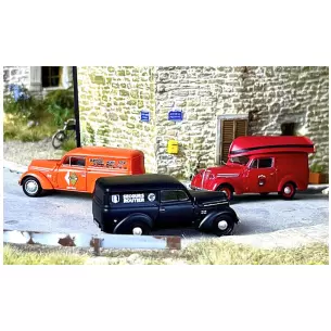Voiture Renault Juvaquatre "Secours routier" - REE CB 201 - HO 1/87 image N°2