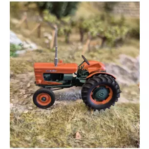 Tracteur SOMECA SOM40 Orange et Vert Roue 28' - Ree Modèles BA005 - HO 1/87 - EP. III