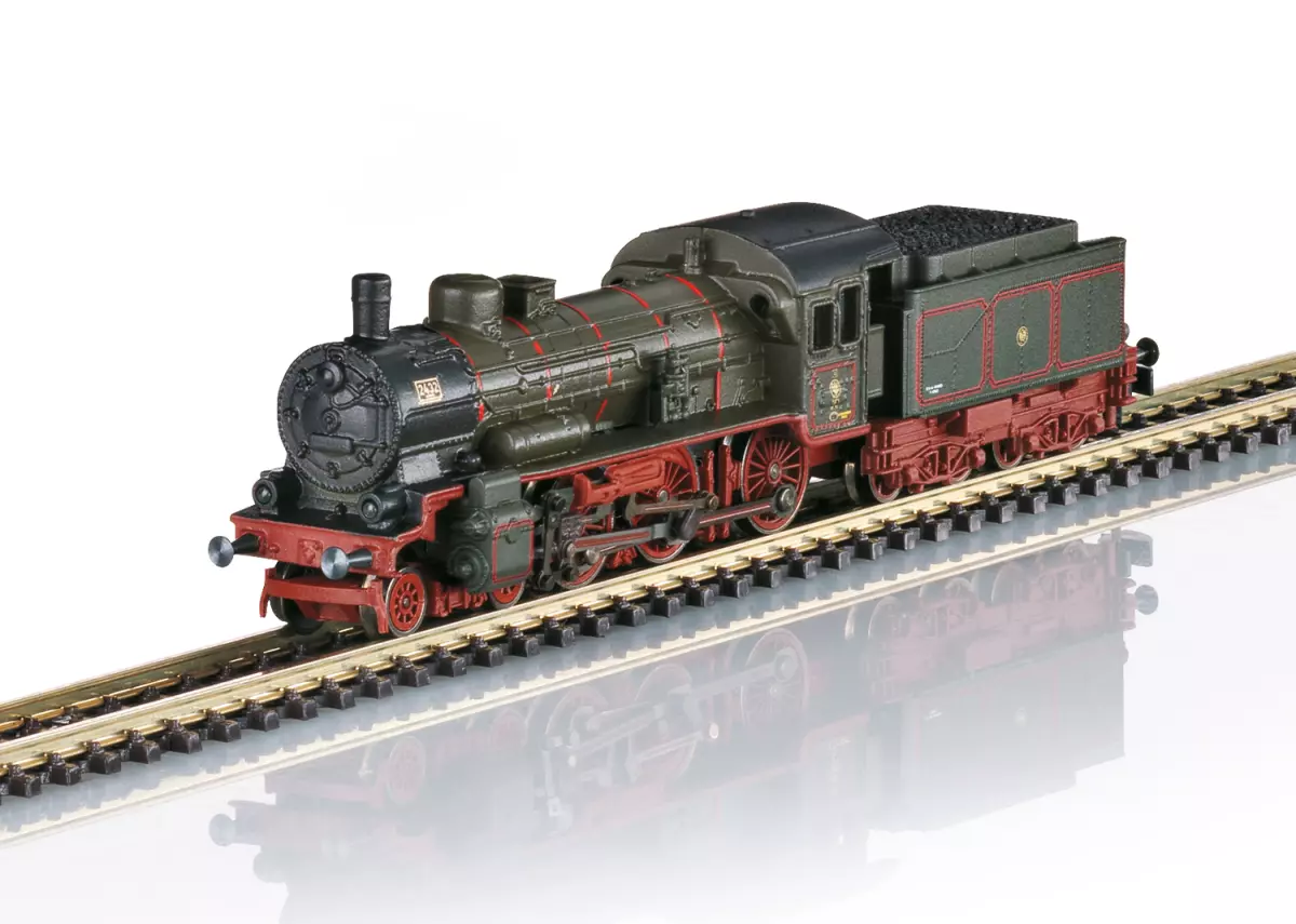 P8 steam locomotive with tender Marklin 88995 Jura Modelisme