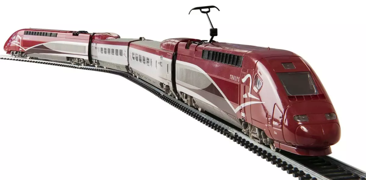 Set de depart TGV THALYS Mehano T365 HO 1 87 avec tapis de decors