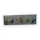 Pack de 6 Personnages avec patins à roulettes et skate boards - Figurine - PREISER 10074 - Échelle HO : 1/87ème