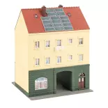 Town house with shop FALLER 130628 HO 1/87 EP III - 136x125x174mm