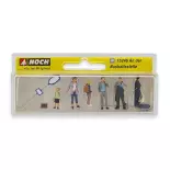 Pack of 6 passengers at the NOCH 15246 bus stop - HO : 1/87th