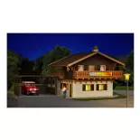 Maison d'hôtes avec abri voiture - Vollmer 43961 - HO 1/87