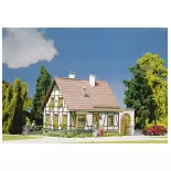 Fachwerkhaus mit Garage FALLER 130215 - HO 1/87