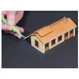 Gouttières et descentes d’eau (Technique 2) (gouttières en carton gaufré, descentes en fil métallique avec attaches en carton) - Régions et Compagnies MAT062 - HO 1/87