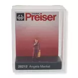 Figurine de Angela Merkel avec un sac à main PREISER 28212 - HO 1/87