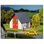 Red detached house HO 1/87