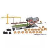 Aserradero con grúa KIBRI 39846 equipamiento interior - HO 1/87 - 580 x 170 x 110 mm