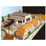 Rotonde type G 2 stalles d'extrémité - Régions et Compagnies DEP001 - HO 1/87
