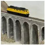 Locomotive diesel 233 493-6 Bahnbau - Arnold HN2601S - N 1/160 - DB - EP VI - DCC Son
