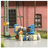 Chariot à plateforme avec bagages - Ensemble d'action scénette - Busch 79910 - HO 1/87