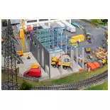 Zone industriel en construction Faller 130892 - HO : 1/87 - 253 x 153 x 124 mm