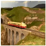 Coffret FNC autorail XBD-5660 avec sa remorque XRBD-9210 livrée rouge/crème toit crème à faces latérales ondulées du dépôt de Toulouse