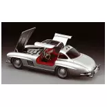 Sportliches Fahrzeug - Mercedes Benz 300SL - TAMIYA 24338 - 1/24