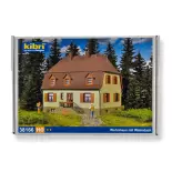 Huis met schilddak KIBRI 38166 - HO 1/87 120x110x114mm