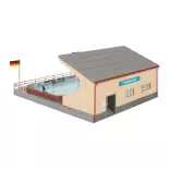 Patinoire artificielle avec figures animées - FALLER 134005 - HO 1/87