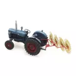 Faneuse avec attache pour tracteur Ford ARTITEC 387.280 - HO : 1/87