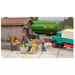 Warehousemen loading goods - Noch 16266 - HO 1/87