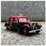 Voiture TAXI G7 Citroën Traction 11B 1952 rouge et noir - Sai 6111 - HO 1/87