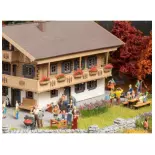 Pack of 6 figures with garden accessories NOCH 16215 - HO 1/87