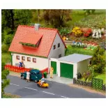 Model house with garage - MKD 2020 - HO 1/87 - 135x75x55 mm