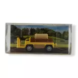 E-Kart Balkancar gelb mit Kiste Mehlhose DDR Busch 210010024 - HO 1/87