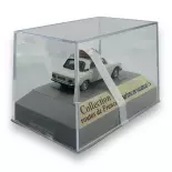 Voiture Peugeot 304 blanche, galerie de toit SAI 1725 - HO : 1/87