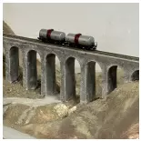 Set mit 2 dreiachsigen Weinkesselwagen SGTL SEWAR - Arnold HN6675 - SNCF - N 1/160 - EP IV - 2R