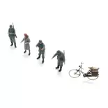 Poste de contrôle de la Wehrmacht & femme à vélo - 4 personnages - ARTITEC 5720007 - 1/72