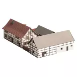Bauernhof mit 3 Gebäuden & Innenhof - Faller 282800 - Z 1/220 - EP I