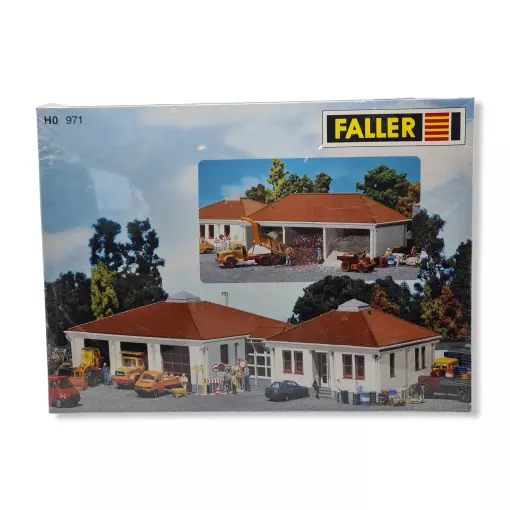 Maison en construction avec garage à 3 emplacements Faller 971 - HO 1/87