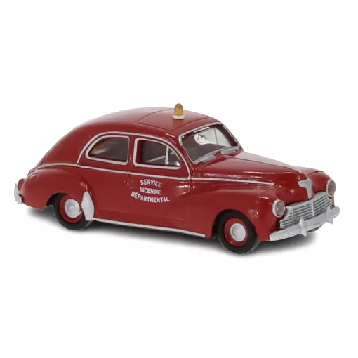 Voiture Peugeot 203 berline rouge, service incendie BREKINA 92983 - HO 1/87