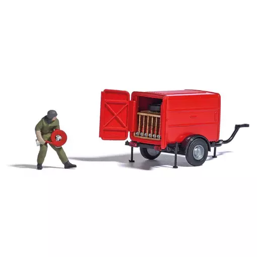 Trailer with TSA fire pump and Busch 7961 character - HO : 1/87