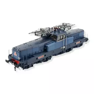 Electric locomotive BB 13017 blue livery