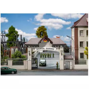 Entrance to military barracks - HO 1/87 - Faller 144100