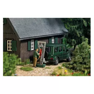 Scene "End of the Hunt" with vehicle and character Busch 7959 - HO : 1/87