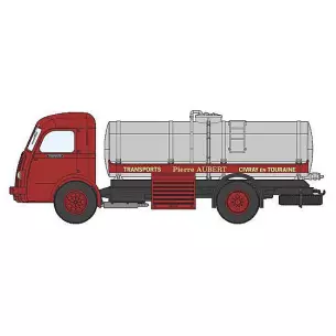 Camion panhard movic citerne à vin de touraine PIERRE AUBERT