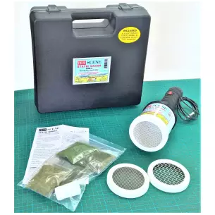 Static Grass Applicator Pro comes with 3 tips, 4 bags of grass and glue