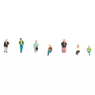PERSONNES QUI ATTENDENT