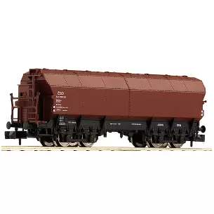 High capacity grain hopper car