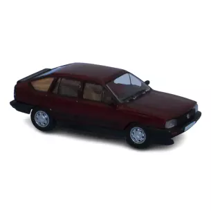 Voiture VK (Volkswagen) Passat B2 rouge foncé PCX 870409 - HO 1/87