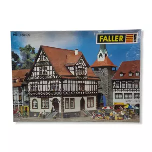 Maison à pans en bois "Bad Liebenstein" Faller 130409 - HO 1/87 - 155 x 172 x 190 mm