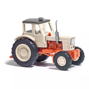 Tracteur biélorusse MTS-52 orange et beige Busch 51354 - HO 1/87