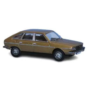 Renault 30 beige - SAI 7210 - HO 1/87e