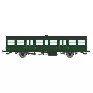 Southwestern third class car with large gutters and antique lantern holders