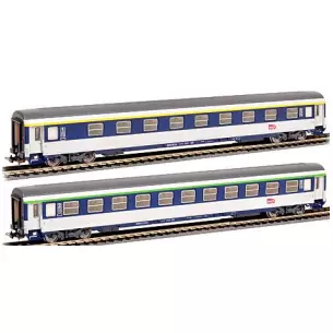 Set of 2 coral sleeper cars type VU delivered one first class and one second class with carmillon logo