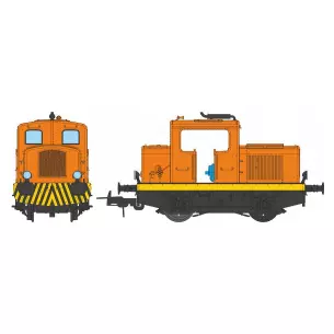 Locotracteur MOYSE 32 TDE industriel livrée orange traverse jaune et noire avec phare Marshall