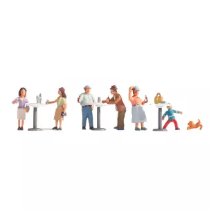 Lot de 6 personnages au café avec accessoires NOCH 15833 - HO 1/87