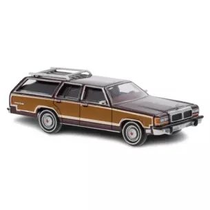 Voiture Ford LTD Country Squire, livrée rouge foncée métallisée et marron BREKINA 19627 - HO : 1/87 -